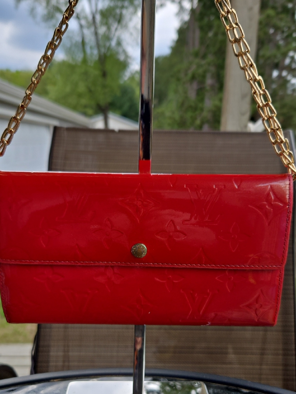 Louis Vuitton Red Vernis Patent Leather Monogram Sarah Wallet